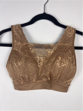 Breezies Lace Back Closure Bra Small Tan Nude Wireless Comfort Support Bralette